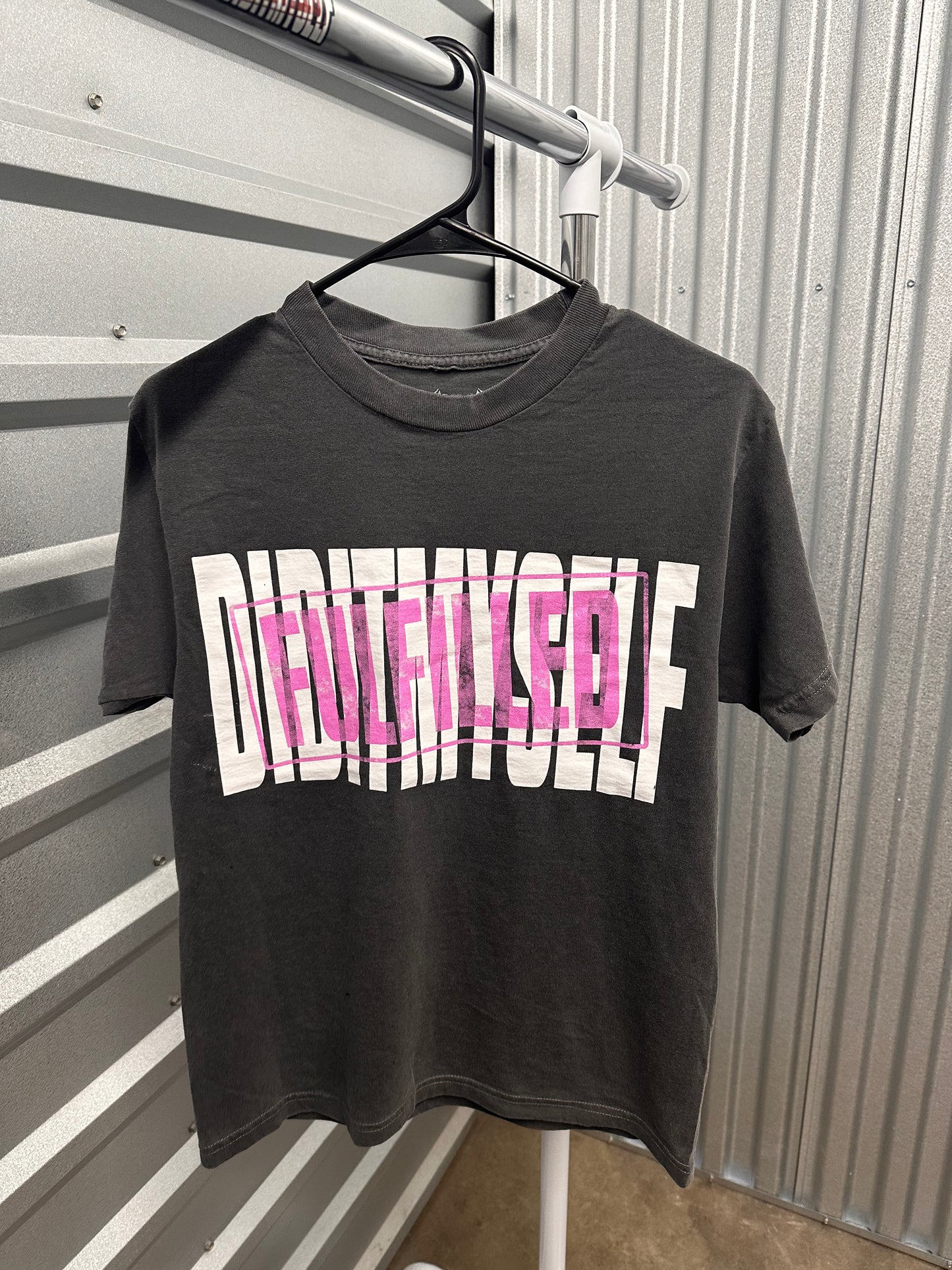 FULFILLED TEE PINK